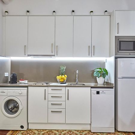 Bbarcelona Sagrada Familia Garden Apartment Exterior photo